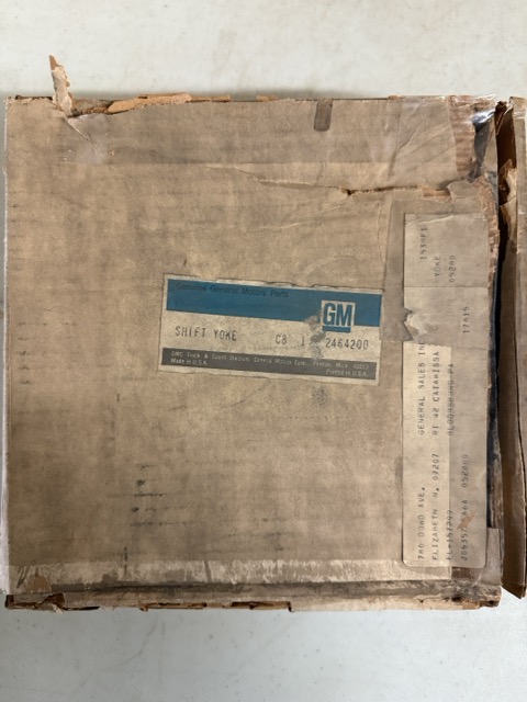 GM NOS Shift Yoke Fork #2464200 - Image 4