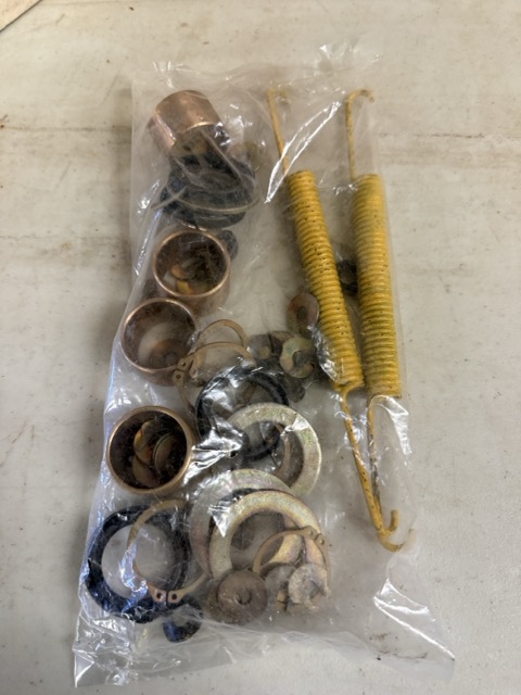 GM NOS Spring Kit #790289 - Image 3