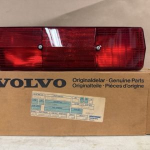 GM/Volvo NOS Tail Light Assembly #V1571333