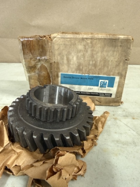 GM NOS Transmission Gear #2375721