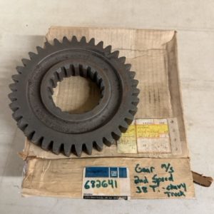 GM NOS Main Shaft Gear-2nd Speed 38T #682641