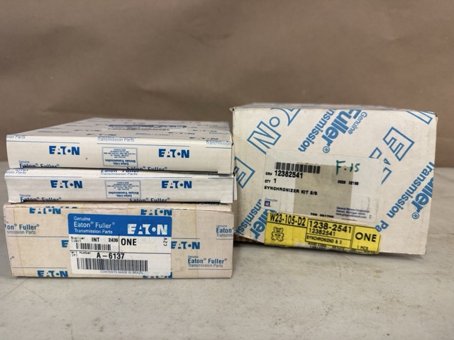 GM/Eaton NOS Synchronizer Kit, 2nd & 3rd Gears #12382541