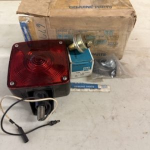 GM/Volvo NOS Lamp Assembly/Kit #677914